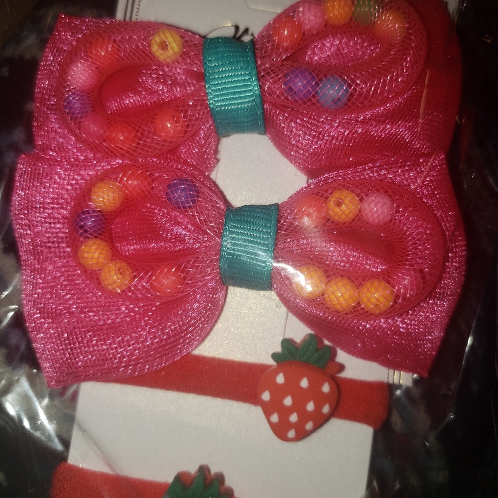 Brand new girls hair ties n bows